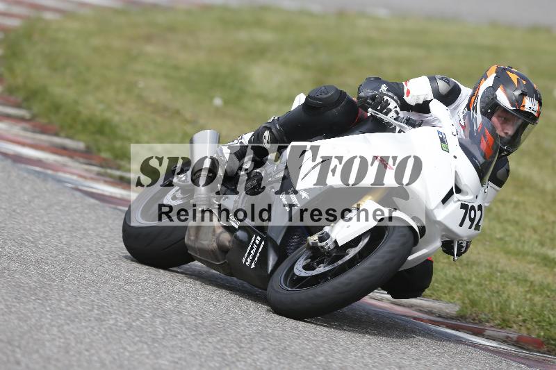 /Archiv-2025/07 19.04.2025 Speer Racing ADR/Instruktorentraining/792